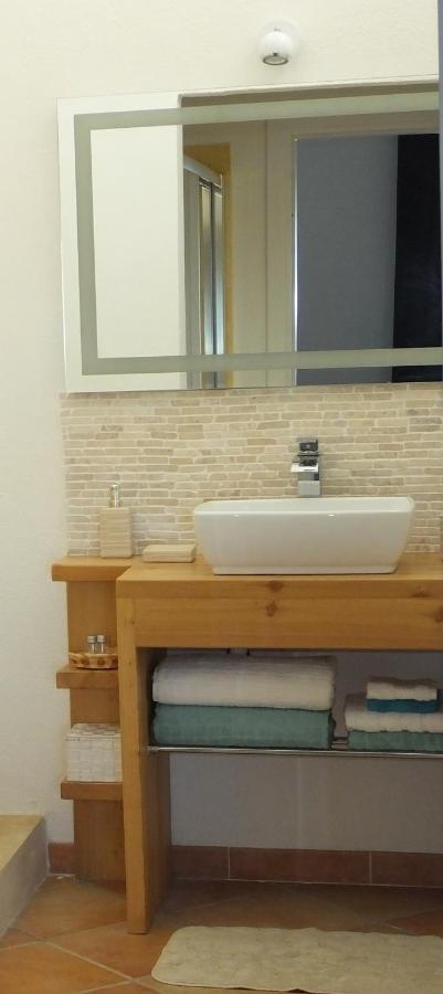 Frina di Mari b&b San Teodoro  Bagian luar foto