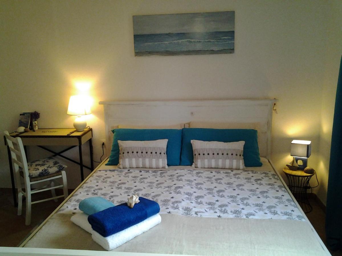 Frina di Mari b&b San Teodoro  Bagian luar foto
